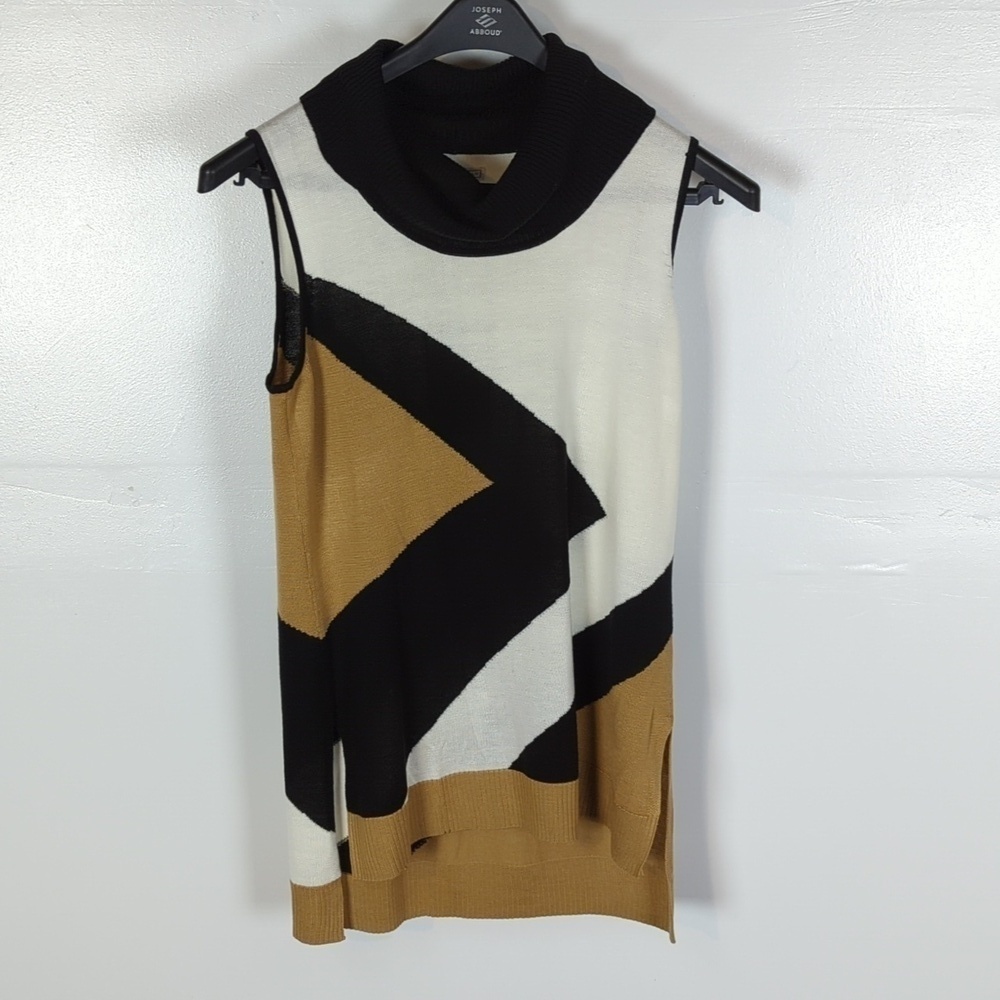 Dana Buchman NWT Cowl Neck Sleevless Sweater